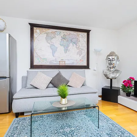 Apartman Vysehrad Family 2br 2ba *