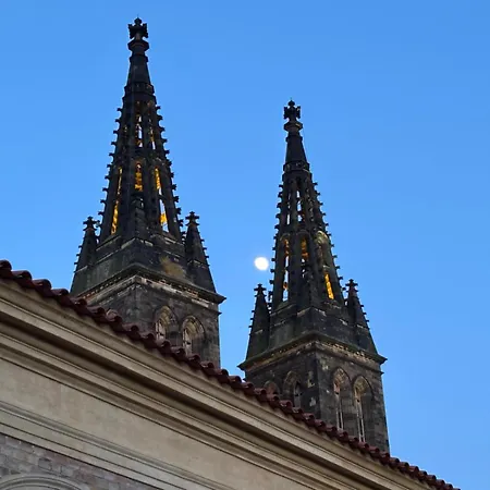 Vysehrad Family 2br 2ba *