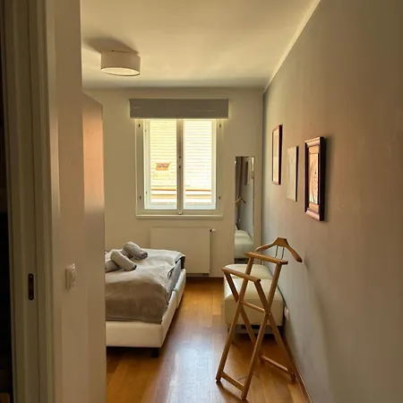 Vysehrad Family 2br 2ba شقة براغ